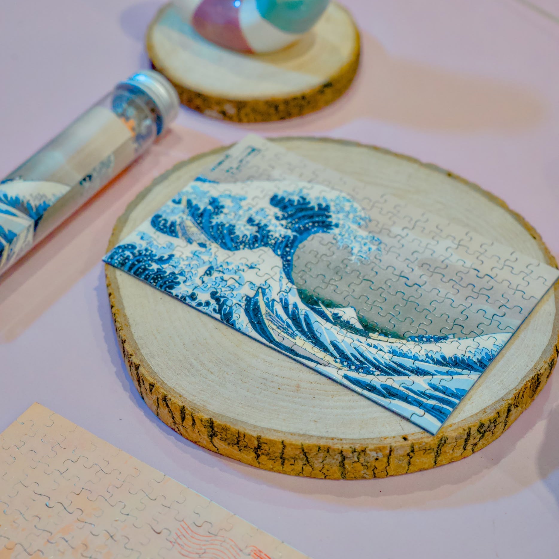 Minnie puzzle "The Great Wave", 120 pieces, vintage.