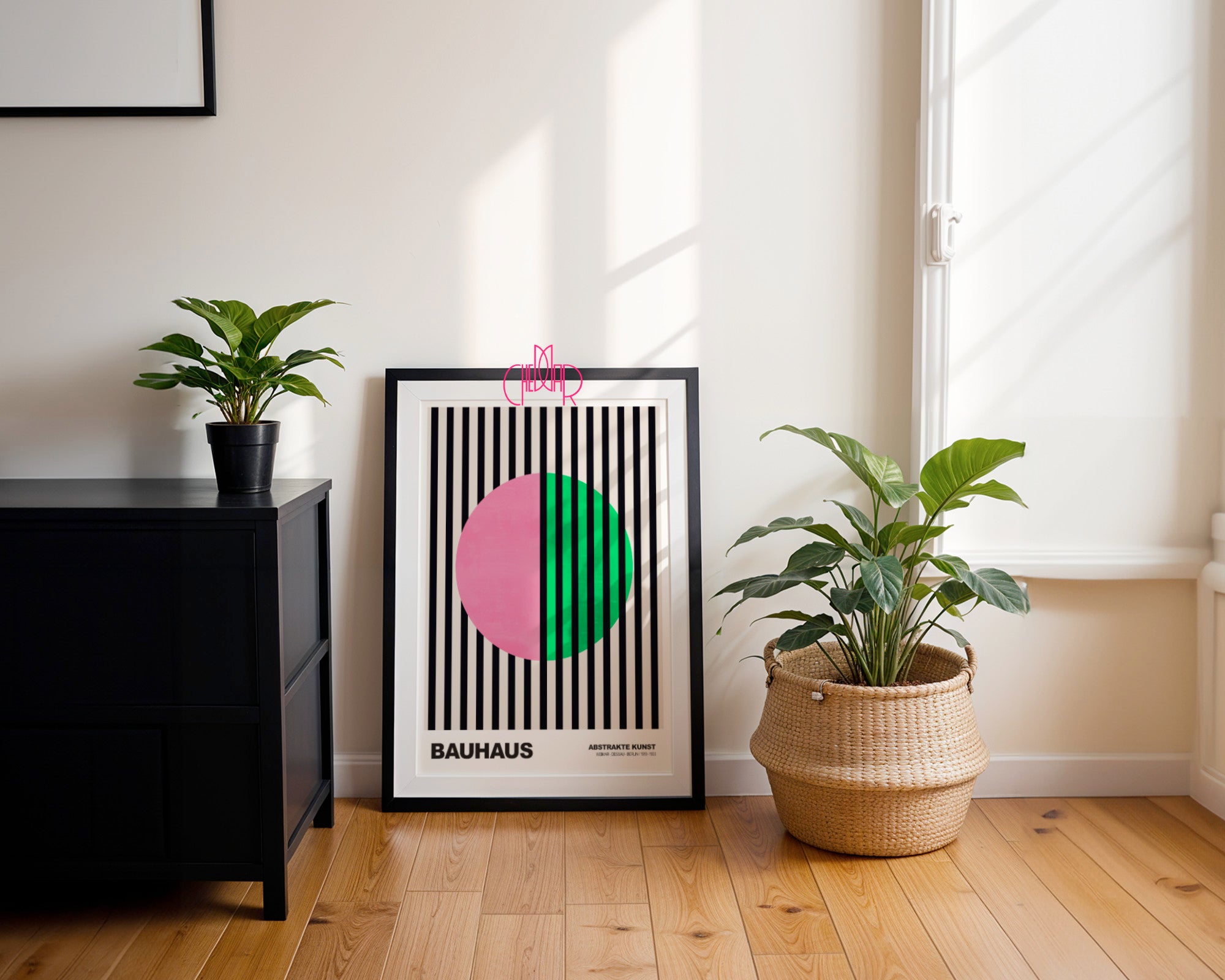 Pulsacja Linii: Chromatic Split – Bauhaus, Abstract Vertical Vision