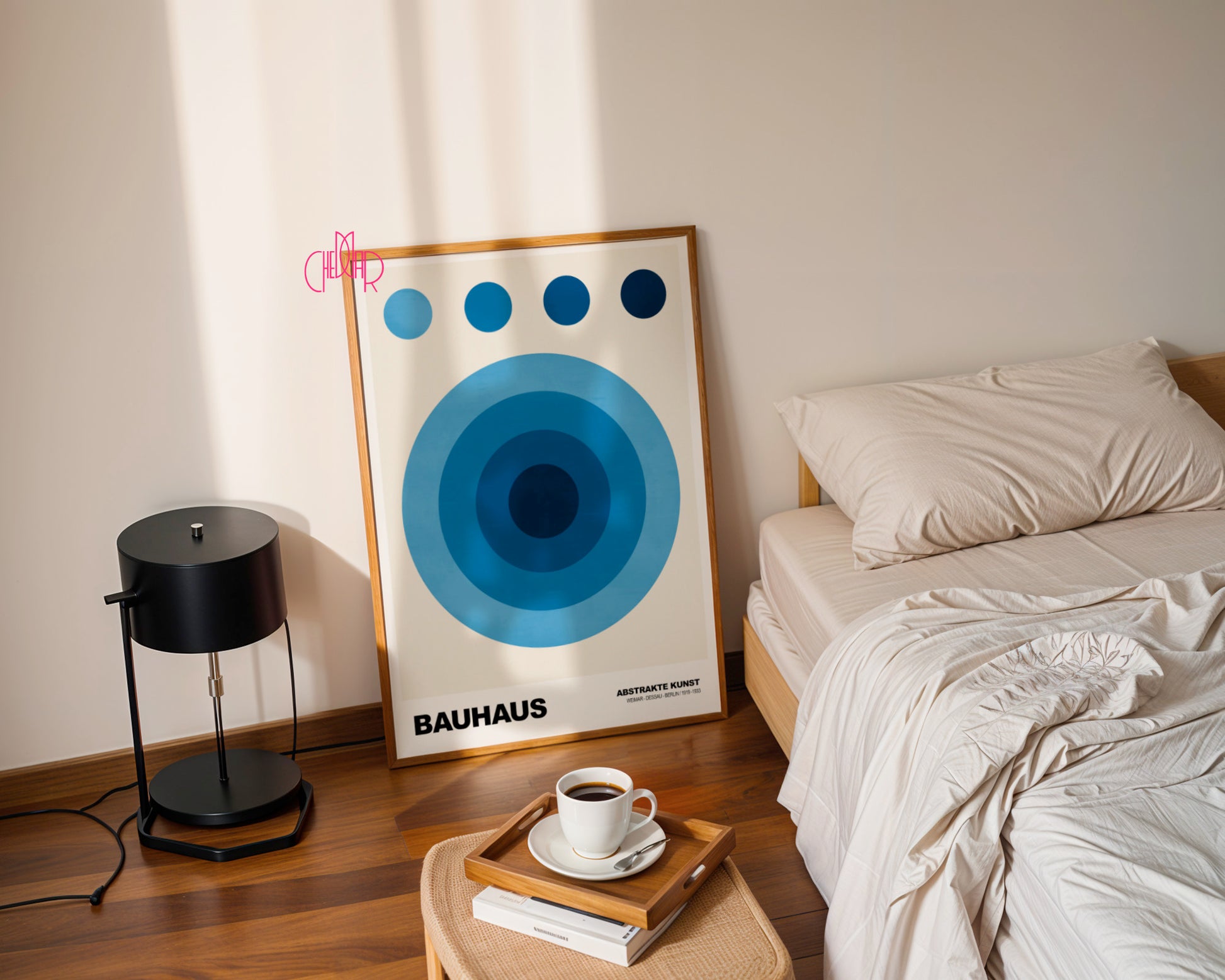 Lazurowa Koncentracja: Indigo Orbs – Bauhaus, Abstract Concentric Design