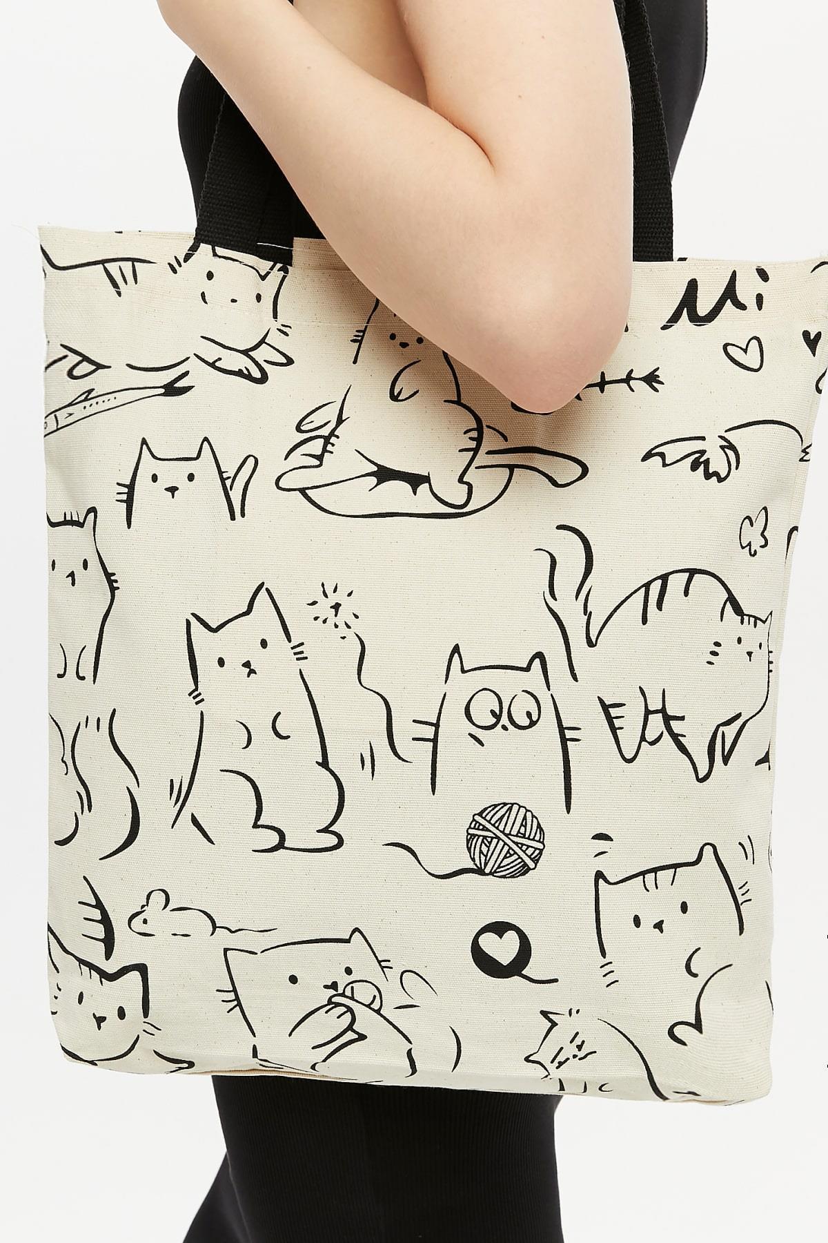 Cotton shoulder shopper bag with a cat motif, stylish, spacious, zippered, for everyday use, for shopping. 